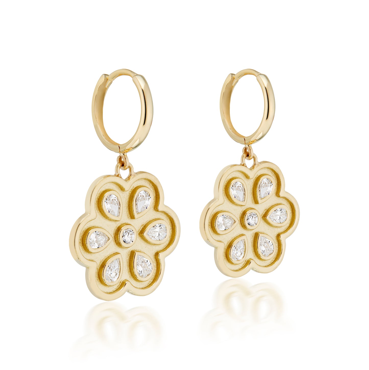 Diamond Daisy Eyelet Huggies